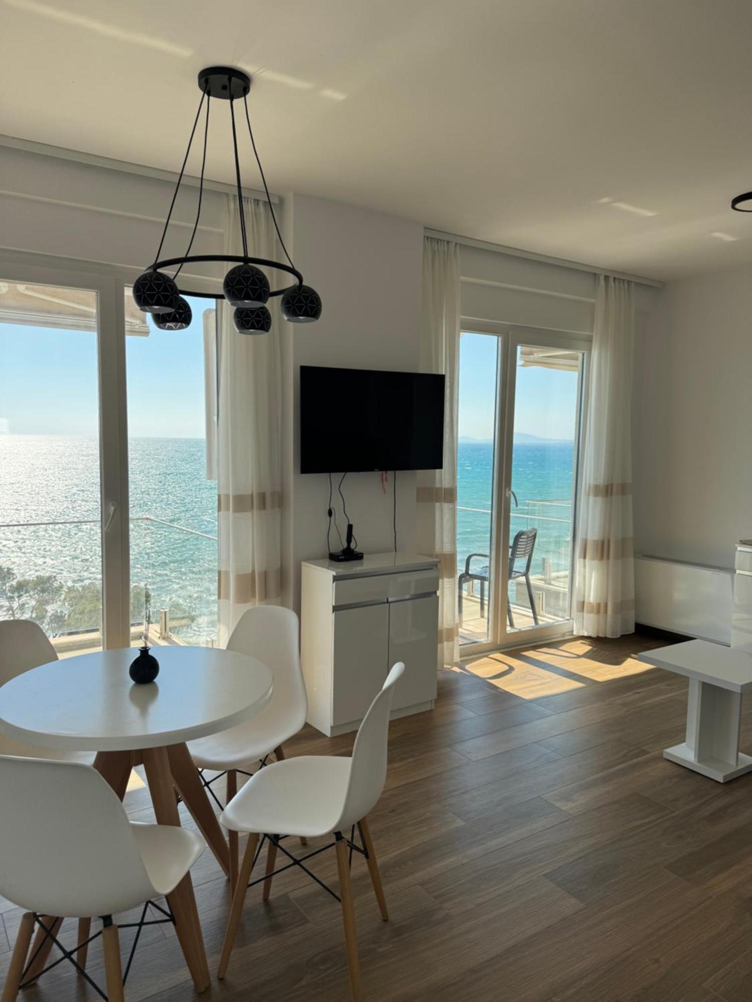 Apartment Sea View 2 Bedroom Saca *